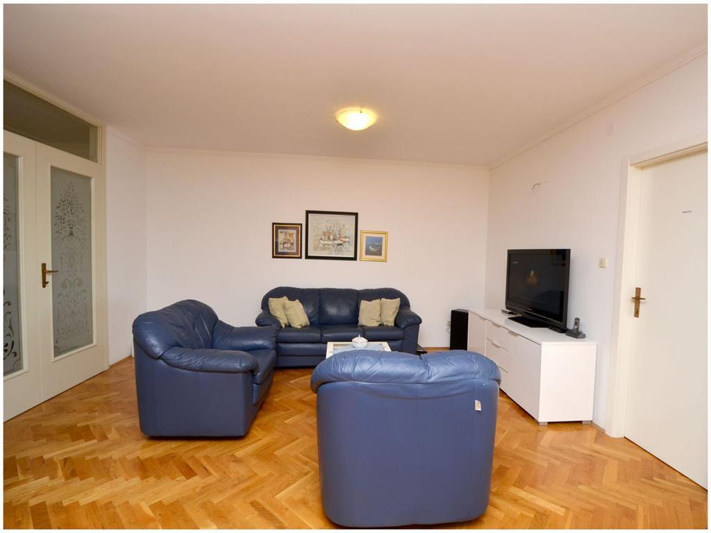Apartment Laura Подстрана Номер фото