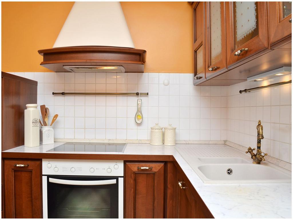 Apartment Laura Подстрана Номер фото