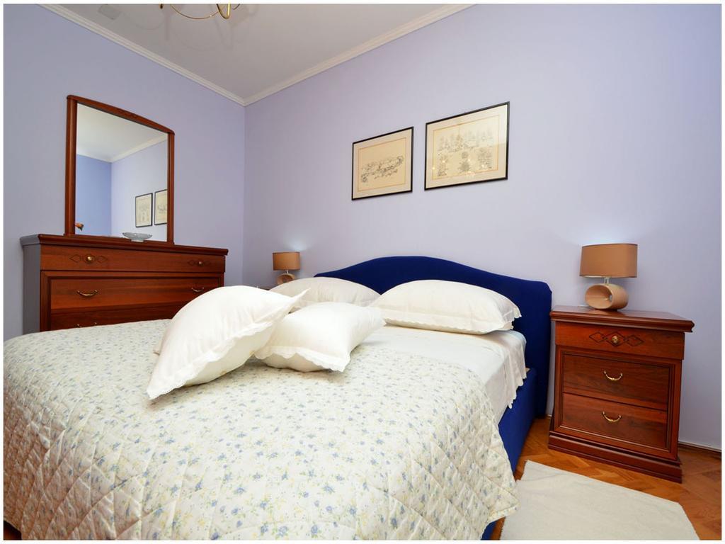 Apartment Laura Подстрана Номер фото
